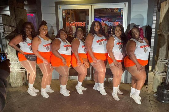 Hooters Heifers